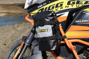 Photo of SE-4005 Hurricane RiggPak Crash Bar/Tail Bag Installed on KTM Crash Bar